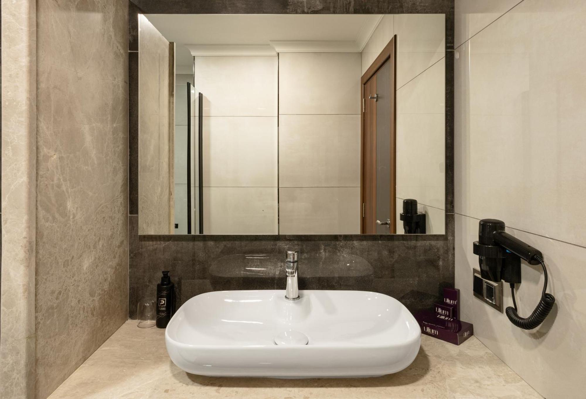 Lilium Hotel & Suites بورصة المظهر الخارجي الصورة