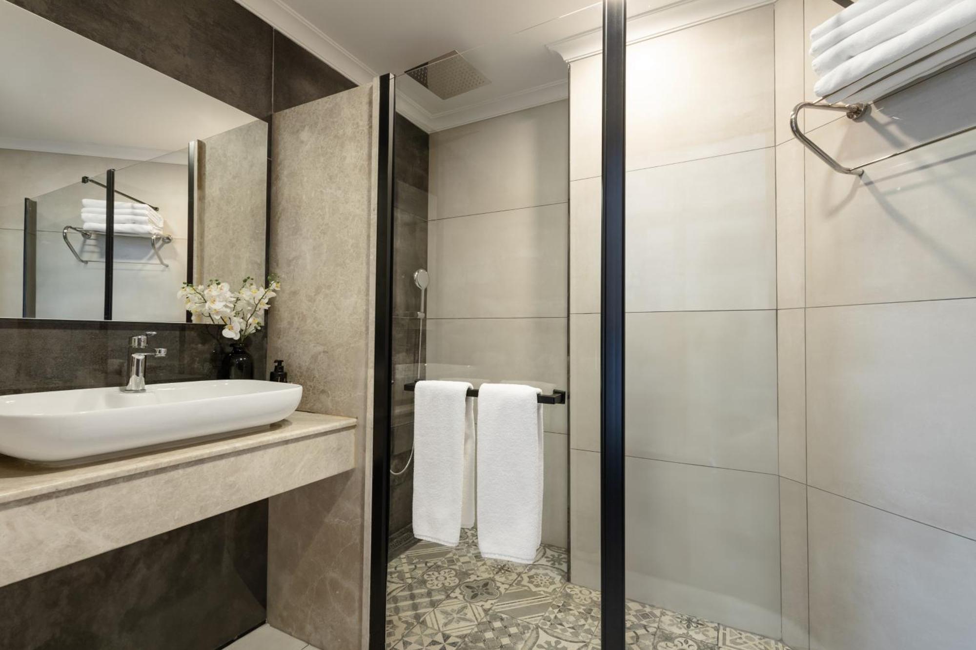 Lilium Hotel & Suites بورصة المظهر الخارجي الصورة